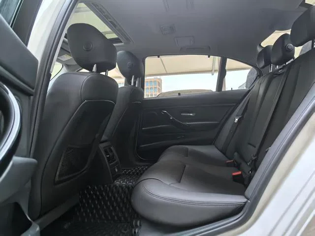 BMW 3 Series 2017 320Li xDrive Estilo de moda interior foto 9 BMW 3 Series 2017 320Li xDrive Estilo de moda interior foto 9