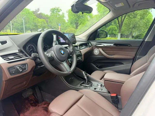 BMW X1 2021 sDrive25Li Leading Type interior photo 11 BMW X1 2021 sDrive25Li Leading Type interior photo 11