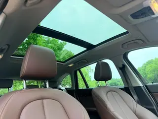 BMW X1 2021 sDrive25Li Leading Type interior photo 17 BMW X1 2021 sDrive25Li Leading Type interior photo 17