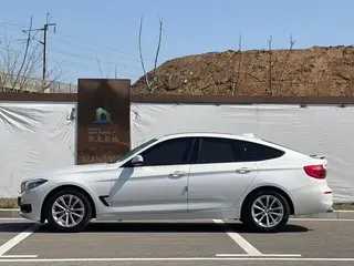 BMW 3 Series GT 2017 320i Style tendance extérieur photo 7 BMW 3 Series GT 2017 320i Style tendance extérieur photo 7