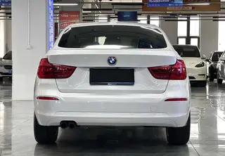 BMW 3 Series GT 2019 320i Fashionable exterior photo 5