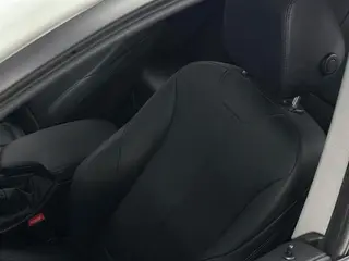 BMW 3 Series GT 2019 320i Fashionable interior photo 15