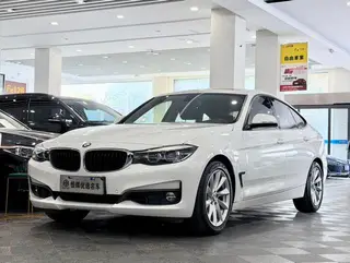 BMW 3 Series GT 2018 320i Модный тип