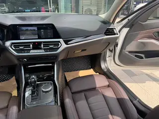BMW 3 Series 2020 325Li Primera versión interior foto 14 BMW 3 Series 2020 325Li Primera versión interior foto 14