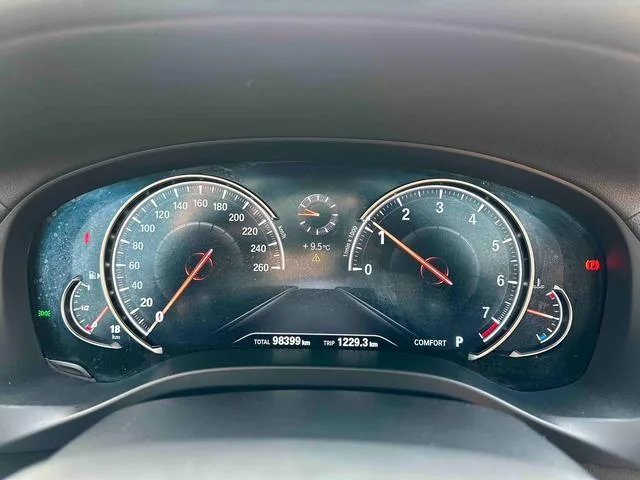 BMW X3 2018 xDrive30i Лидирующий M Спортивный костюм Страна VI интерьер фото 18 BMW X3 2018 xDrive30i Лидирующий M Спортивный костюм Страна VI интерьер фото 18