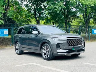 Li Auto ONE 2021 Увеличение диапазона 6 Кресельная плита экстерьер фото 3 Li Auto ONE 2021 Увеличение диапазона 6 Кресельная плита экстерьер фото 3
