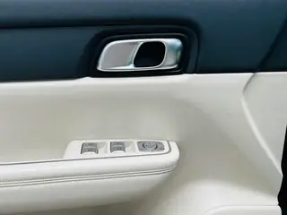 Li Auto ONE 2021 Увеличение диапазона 6 Кресельная плита экстерьер фото 7 Li Auto ONE 2021 Увеличение диапазона 6 Кресельная плита экстерьер фото 7