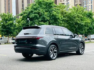 Li Auto ONE 2021 Увеличение диапазона 6 Кресельная плита интерьер фото 19 Li Auto ONE 2021 Увеличение диапазона 6 Кресельная плита интерьер фото 19