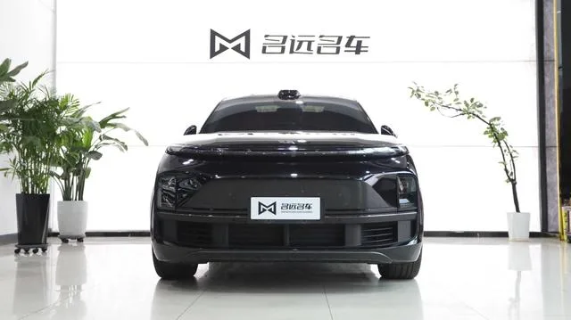 Li Auto L9 2022 Max Версия экстерьер фото 2 Li Auto L9 2022 Max Версия экстерьер фото 2
