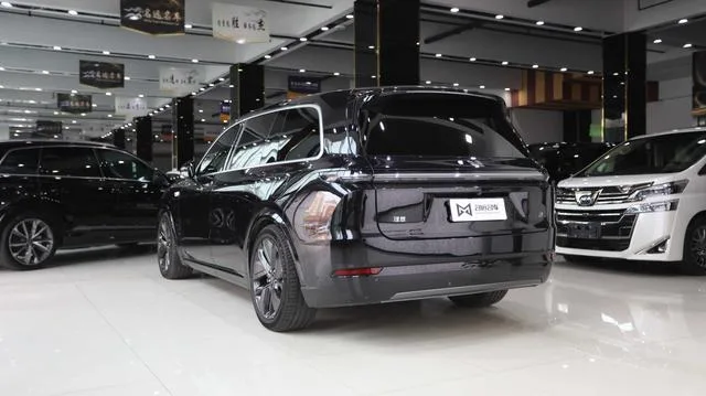Li Auto L9 2022 Max Версия интерьер фото 13 Li Auto L9 2022 Max Версия интерьер фото 13