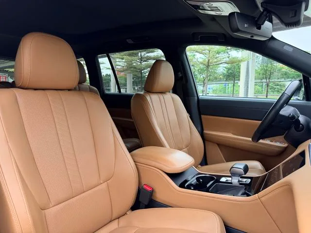 Li Auto ONE 2020 Увеличение диапазона 6 Кресельная плита интерьер фото 10 Li Auto ONE 2020 Увеличение диапазона 6 Кресельная плита интерьер фото 10