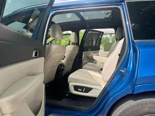 Li Auto ONE 2020 Extensión de rango 6 Placa del asiento exterior foto 8 Li Auto ONE 2020 Extensión de rango 6 Placa del asiento exterior foto 8