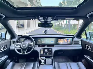 Li Auto ONE 2020 Extensión de rango 7 Placa del asiento interior foto 6 Li Auto ONE 2020 Extensión de rango 7 Placa del asiento interior foto 6