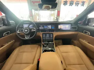 Li Auto ONE 2021 extended range 6 Seat plate interior photo 9 Li Auto ONE 2021 extended range 6 Seat plate interior photo 9