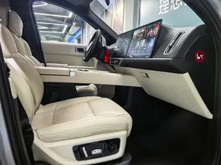 Li Auto L9 2022 Max version interior photo 18 Li Auto L9 2022 Max version interior photo 18