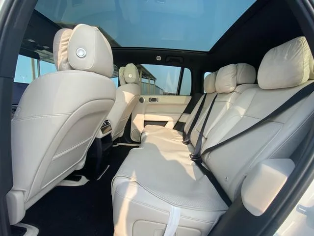 Li Auto L6 2024 Pro Version intérieur photo 9 Li Auto L6 2024 Pro Version intérieur photo 9