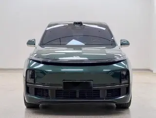 Li Auto L9 2022 Max version exterior photo 2