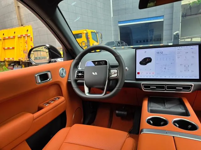 Li Auto L7 2025 Ultra Новая версия Smart Han интерьер фото 10 Li Auto L7 2025 Ultra Новая версия Smart Han интерьер фото 10
