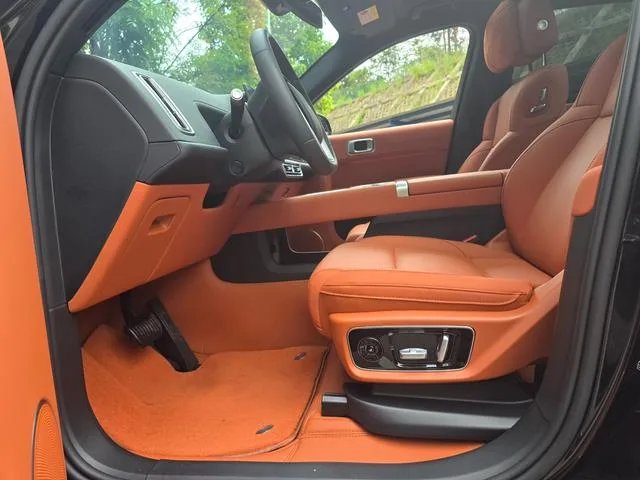 Li Auto L7 2025 Ultra Новая версия Smart Han интерьер фото 14 Li Auto L7 2025 Ultra Новая версия Smart Han интерьер фото 14