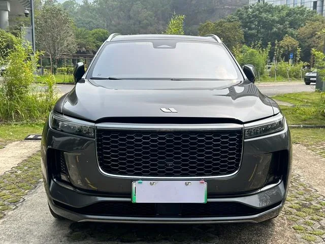 Li Auto ONE 2021 extended range 6 Seat plate exterior photo 3 Li Auto ONE 2021 extended range 6 Seat plate exterior photo 3