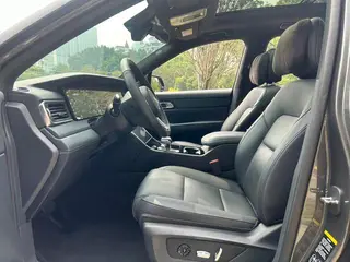 Li Auto ONE 2021 extended range 6 Seat plate exterior photo 4 Li Auto ONE 2021 extended range 6 Seat plate exterior photo 4