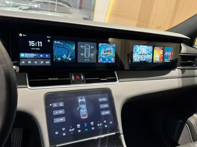 Li Auto ONE 2020 extended range 6 Seat plate interior photo 17 Li Auto ONE 2020 extended range 6 Seat plate interior photo 17