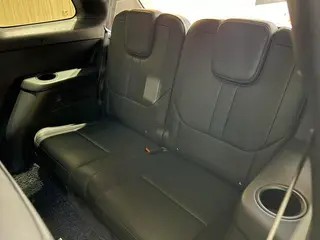 Li Auto ONE 2020 extended range 6 Seat plate interior photo 19 Li Auto ONE 2020 extended range 6 Seat plate interior photo 19