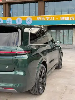 Li Auto L8 2023 Pro Версия интерьер фото 17 Li Auto L8 2023 Pro Версия интерьер фото 17