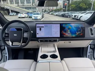 Li Auto L7 2023 Pro Версия интерьер фото 13 Li Auto L7 2023 Pro Версия интерьер фото 13
