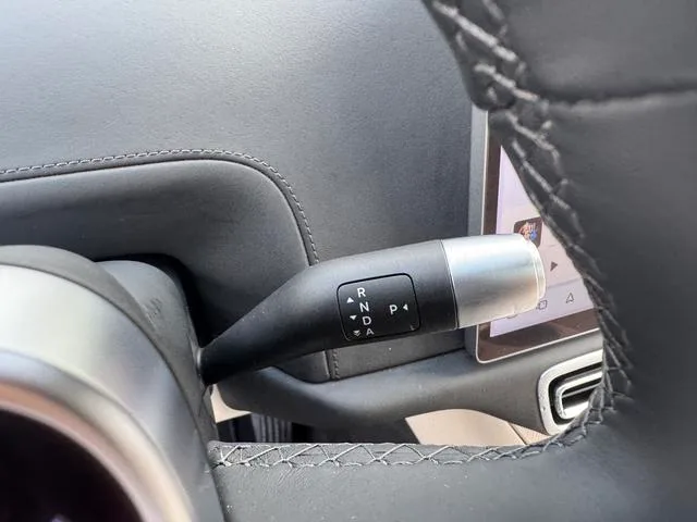 Li Auto L7 2023 Pro Версия интерьер фото 16 Li Auto L7 2023 Pro Версия интерьер фото 16