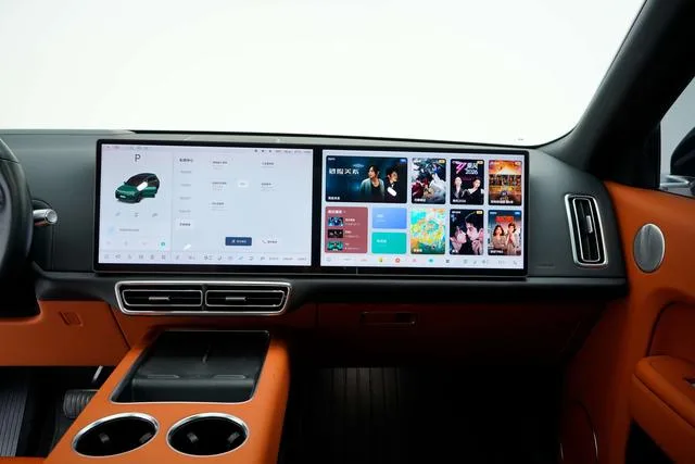 Li Auto L8 2023 Pro Edición interior foto 18