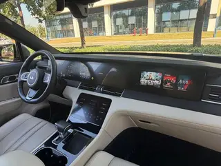 Li Auto ONE 2020 Extensión de rango 6 Placa del asiento interior foto 13