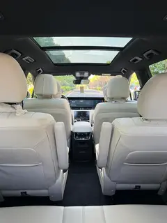 Li Auto ONE 2020 extended range 6 Seat plate interior photo 18 Li Auto ONE 2020 extended range 6 Seat plate interior photo 18