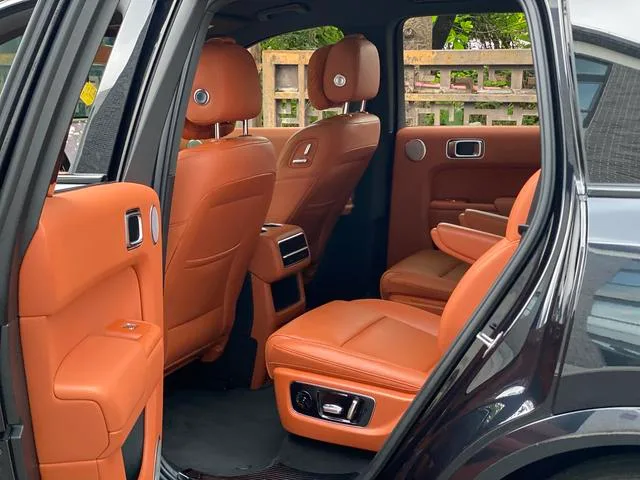 Li Auto L8 2023 Pro Edición exterior foto 7 Li Auto L8 2023 Pro Edición exterior foto 7