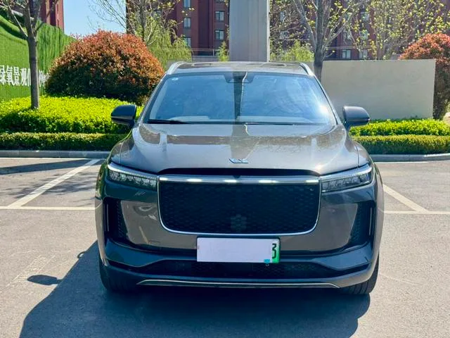 Li Auto ONE 2020 Увеличение диапазона 6 Кресельная плита экстерьер фото 2 Li Auto ONE 2020 Увеличение диапазона 6 Кресельная плита экстерьер фото 2