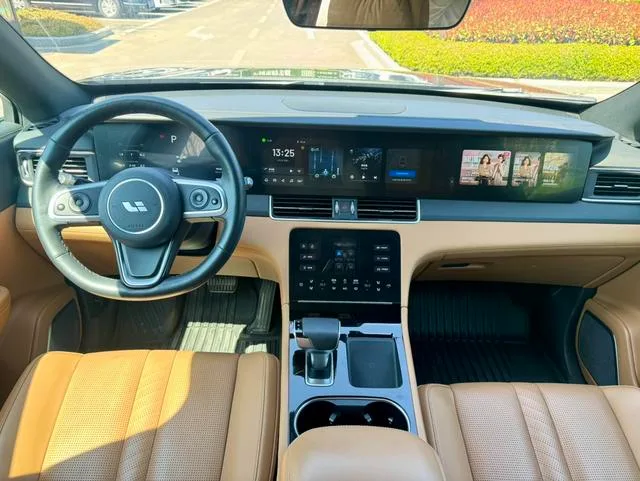 Li Auto ONE 2020 Увеличение диапазона 6 Кресельная плита интерьер фото 8 Li Auto ONE 2020 Увеличение диапазона 6 Кресельная плита интерьер фото 8