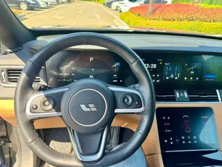 Li Auto ONE 2020 Увеличение диапазона 6 Кресельная плита интерьер фото 11 Li Auto ONE 2020 Увеличение диапазона 6 Кресельная плита интерьер фото 11