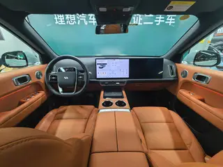 Li Auto L6 2025 Max Smart Rejuvenation New Edition interior photo 11 Li Auto L6 2025 Max Smart Rejuvenation New Edition interior photo 11