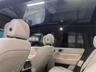 Li Auto L6 2025 Pro Smart Rejuvenation New Edition interior photo 18 Li Auto L6 2025 Pro Smart Rejuvenation New Edition interior photo 18