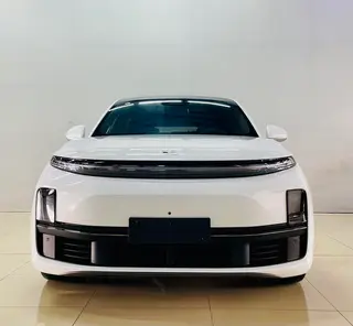 Li Auto L7 2023 Pro version exterior photo 2