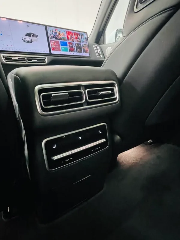 Li Auto L7 2023 Pro version interior photo 17
