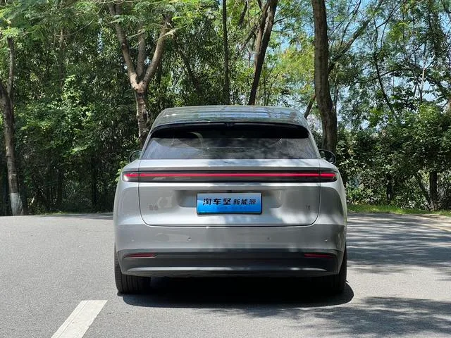 Li Auto i6 2025 Полный привод Стандартная версия экстерьер фото 5 Li Auto i6 2025 Полный привод Стандартная версия экстерьер фото 5