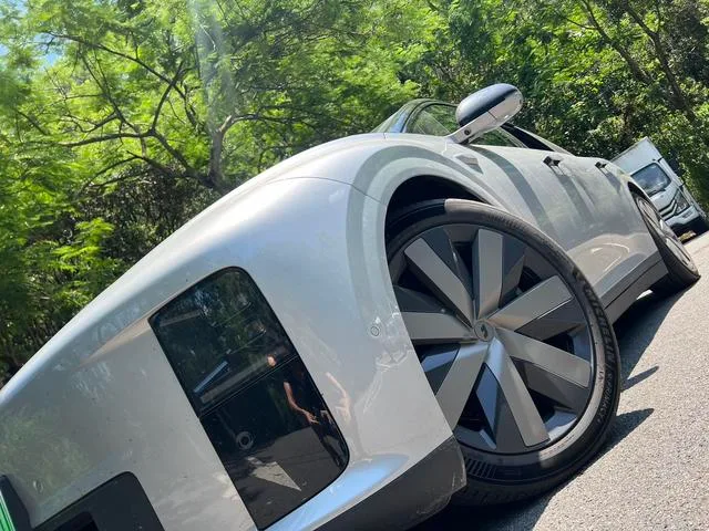 Li Auto i6 2025 Полный привод Стандартная версия интерьер фото 13 Li Auto i6 2025 Полный привод Стандартная версия интерьер фото 13