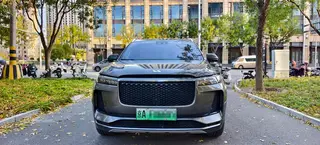 Li Auto ONE 2020 extended range 6 Seat plate exterior photo 2 Li Auto ONE 2020 extended range 6 Seat plate exterior photo 2