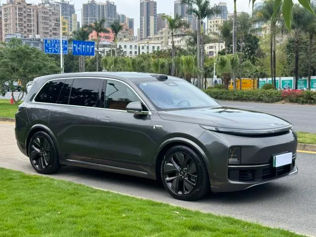 Li Auto L9 2022 Max Версия экстерьер фото 3