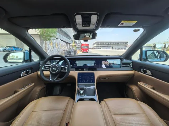 Li Auto ONE 2021 extended range 6 Seat plate interior photo 13 Li Auto ONE 2021 extended range 6 Seat plate interior photo 13
