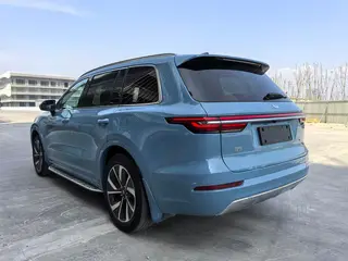 Li Auto ONE 2021 extended range 6 Seat plate interior photo 17 Li Auto ONE 2021 extended range 6 Seat plate interior photo 17