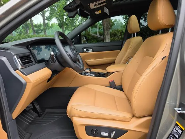 Li Auto ONE 2021 extended range 6 Seat plate exterior photo 4 Li Auto ONE 2021 extended range 6 Seat plate exterior photo 4