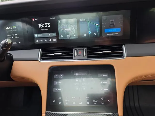 Li Auto ONE 2021 extended range 6 Seat plate interior photo 10 Li Auto ONE 2021 extended range 6 Seat plate interior photo 10