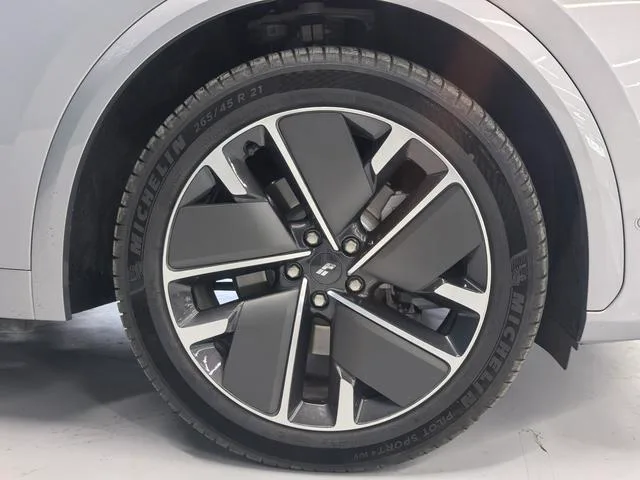 Li Auto L7 2025 Max Новая версия Smart Han экстерьер фото 5